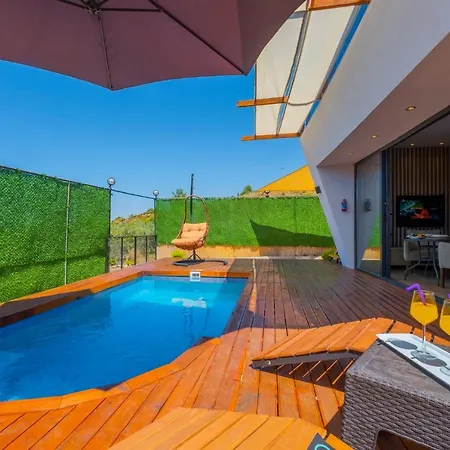 2 Kisilik Ozel Havuzlu Luks Balayi Villasi, Mugla - Awz217 * Fethiye