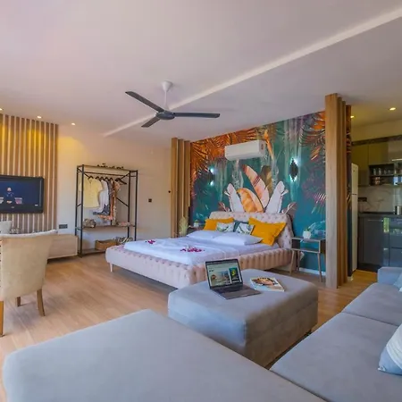 2 Kisilik Ozel Havuzlu Luks Balayi Villasi, Mugla - Awz217 Fethiye