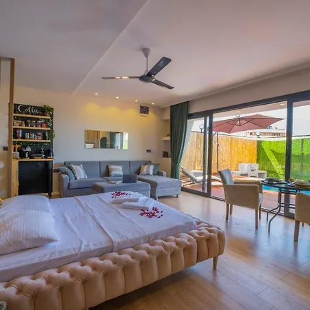 Вилла 2 Kisilik Ozel Havuzlu Luks Balayi Villasi, Mugla - Awz217